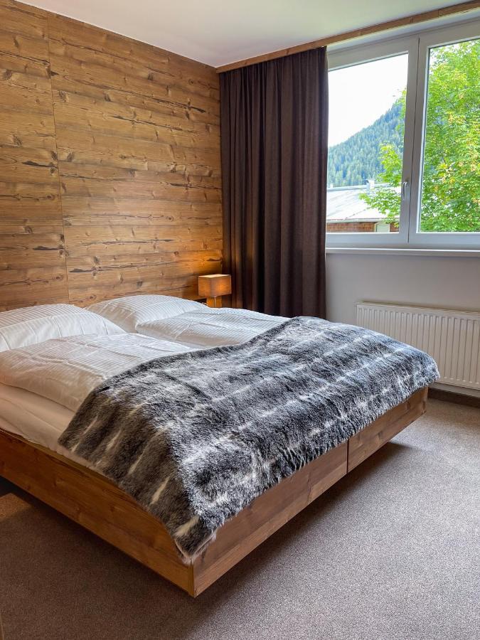 Chalet Lenzi Bed and Breakfast St Anton am Arlberg Eksteriør billede
